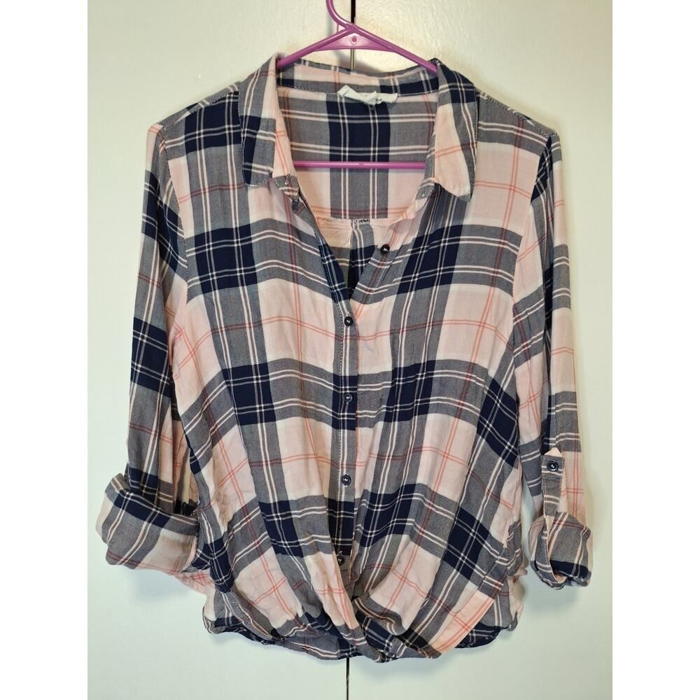 Love Tree Pink Blue Plaid Twist Front Button Up Shirt Womans Sz Large